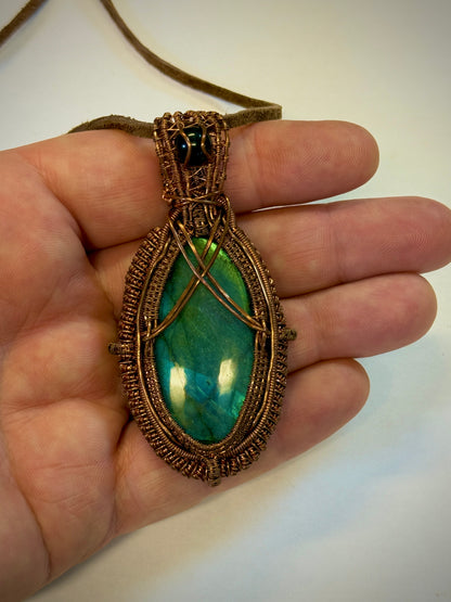 Necklace (Blue Flash Labradorite w/ Black Obsidian Bead)