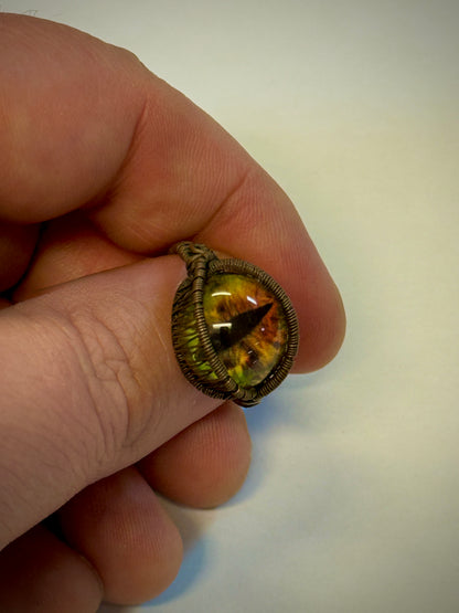 Ring (Dragon Eye Amulet)