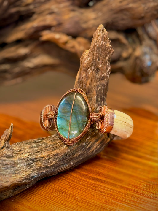 Bracelet (Green Labradorite)
